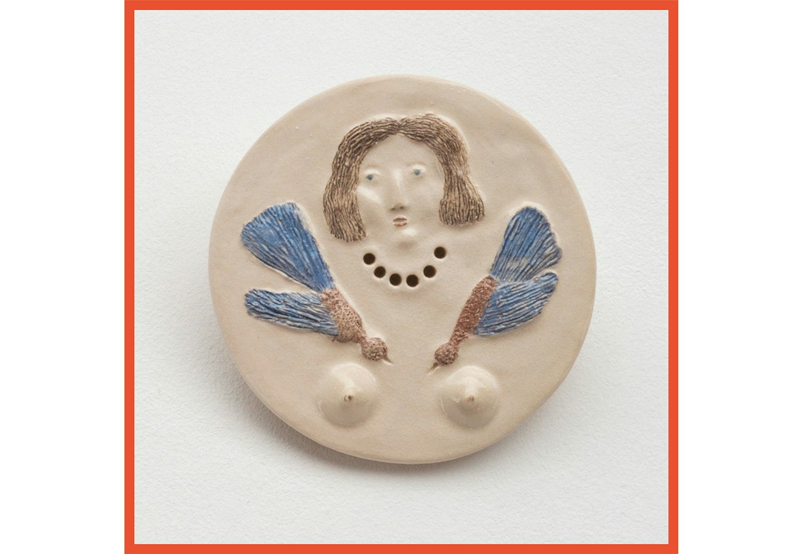 Clara Spilliaert Wapenschilden series Ceramics 8 x 8 cm 2020