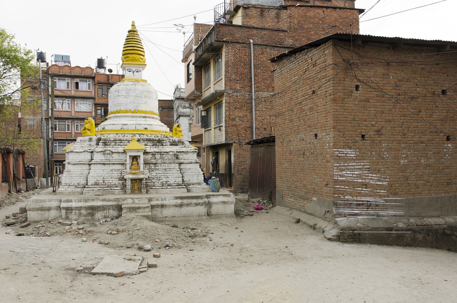 Bart Lodewijks in situ Kathmandu 2017 photo Huig Bartels 15 web